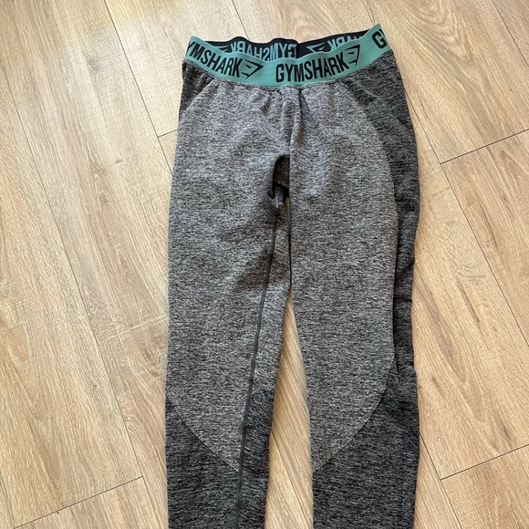 Gymshark Leggings - Picture 1 of 4
